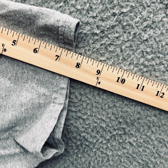 Crown Ivy Mens Tee Shirt Large Gray Southern Tradition Dog Truck Graphic Casual - Picture 7 of 7